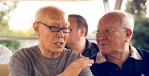 精品国产香蕉伊思人在线又爽又黄